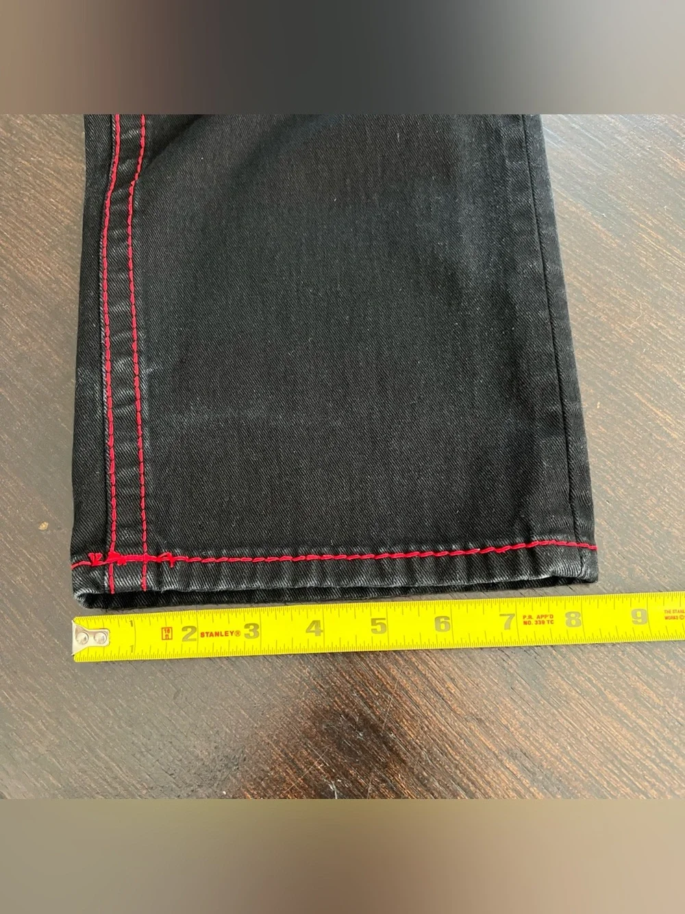 True Religion Ricky Big T Relaxed Straight Black Jeans Red Stitch Sz 36x32